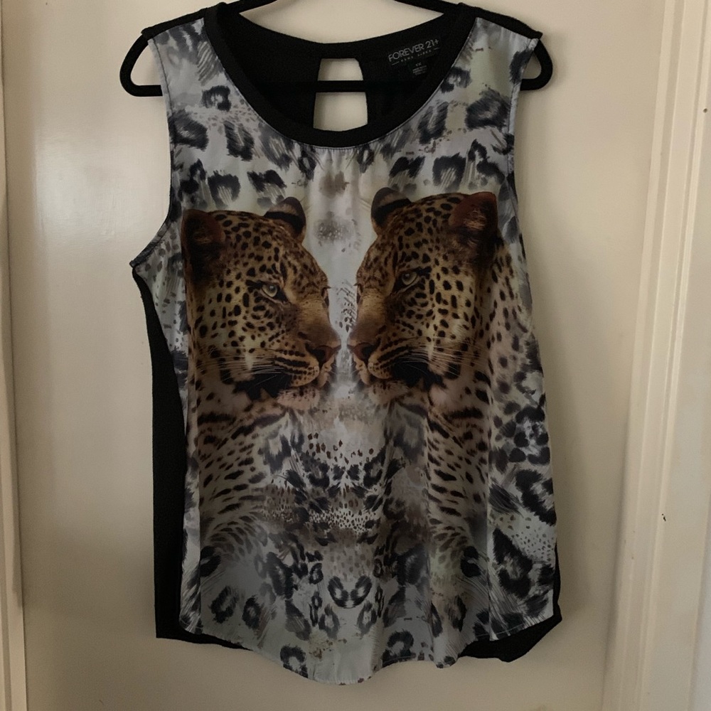 Animal print sleeveless top